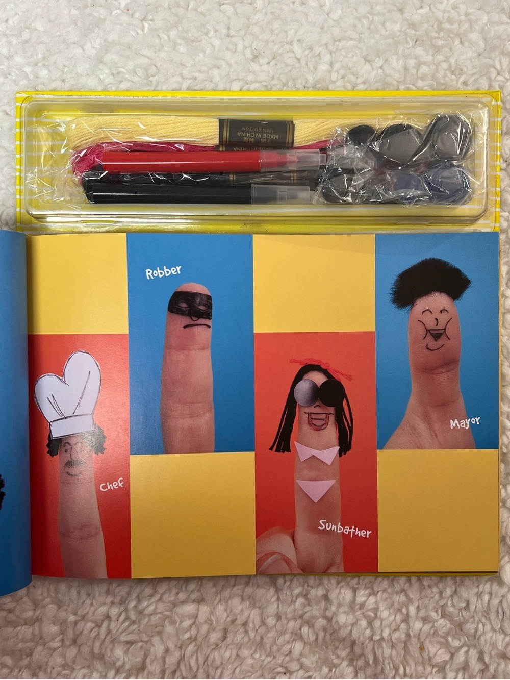 Downtown Bookworks Packtivities "Finger Fun"! Kids Craft Kit - Picture 9 of 12